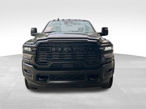 Used 2025 RAM 5500 Tradesman image 10