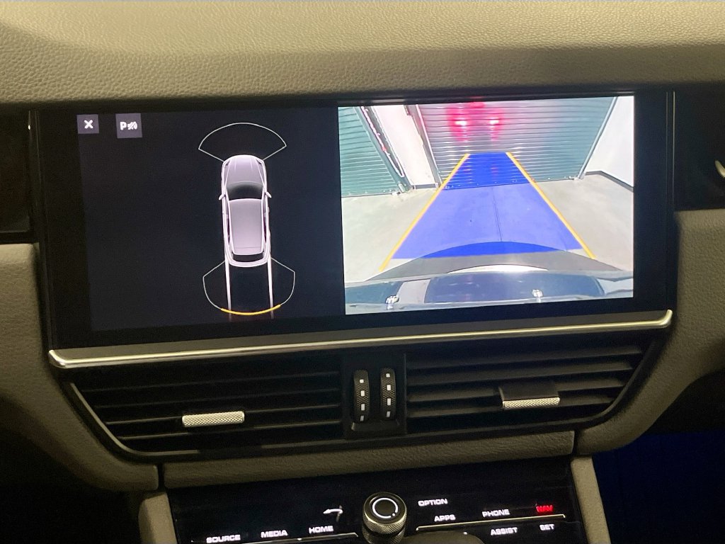 Certified 2019 Porsche Cayenne AWD/4WD image 13