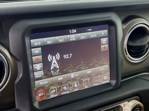 Used 2021 Jeep Wrangler Unlimited Rubicon image 14