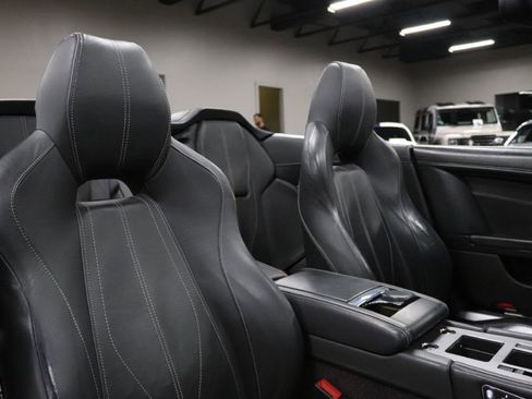 Used 2013 Aston Martin DB9 Volante image 24