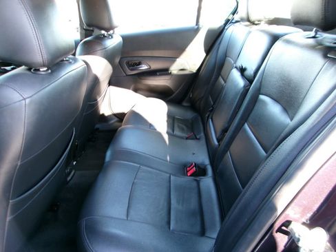 Used 2016 Chevrolet Cruze LT image 11