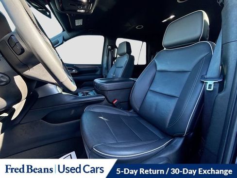 Used 2023 Chevrolet Tahoe Premier AWD/4WD image 29
