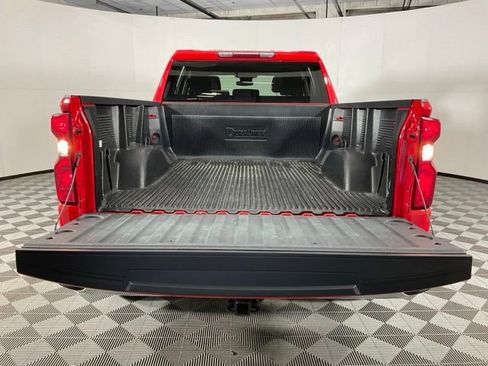 Used 2024 Chevrolet Silverado 1500 LT AWD/4WD image 39