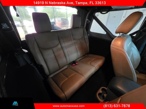 Used 2015 Jeep Wrangler Sahara w/ Connectivity Group AWD/4WD image 29