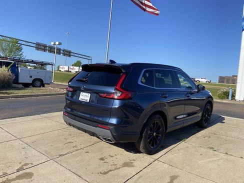 Used 2024 Honda CR-V Sport-L image 11