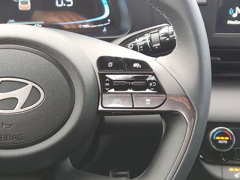 New 2026 Hyundai Elantra SEL Sport Premium image 28