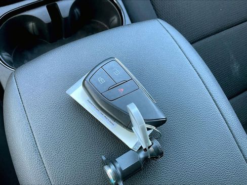 Certified 2023 Chevrolet Colorado LT w/ LT Convenience Package image 10