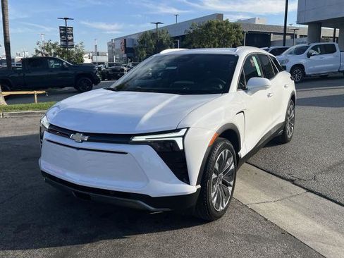 New 2026 Chevrolet Blazer EV LT image 1