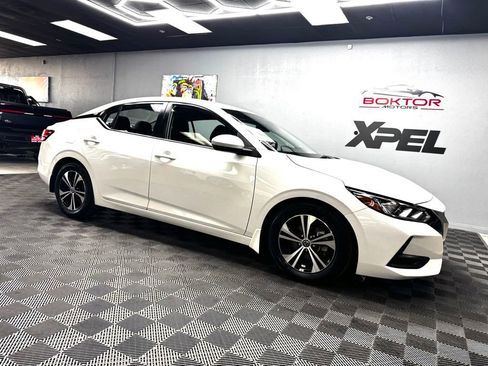 Used 2020 Nissan Sentra SV FWD image 2