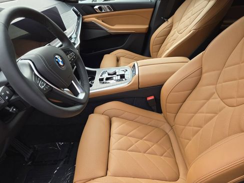Certified 2026 BMW X5 xDrive50e w/ Premium Package AWD/4WD image 14