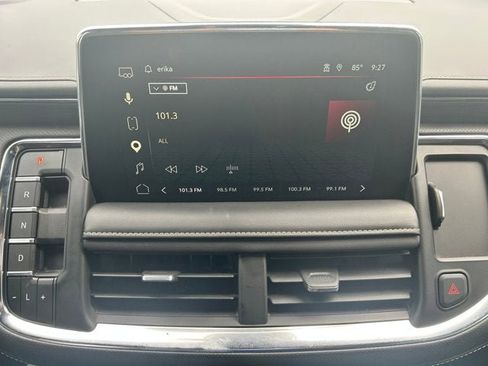 Used 2023 GMC Yukon XL SLT w/ SLT Premium Package RWD image 10