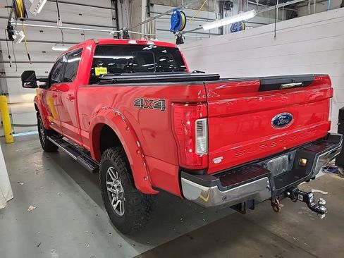 Used 2018 Ford F250 Lariat w/ Lariat Value Package image 4