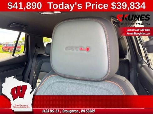 New 2026 GMC Terrain AT4 AWD/4WD image 15