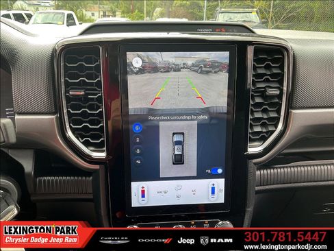 Used 2024 Ford Ranger XLT w/ Technology Package AWD/4WD image 15