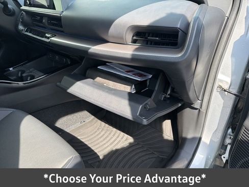 Used 2023 Toyota Prius XLE image 27