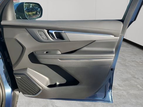 New 2026 Buick Enclave Preferred w/ Power Package image 13