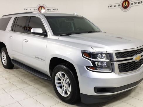 Used 2019 Chevrolet Suburban LT image 39