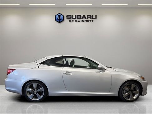 Used 2011 Lexus IS 250C image 6