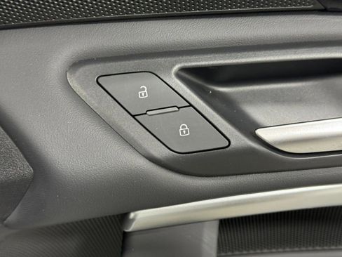 Certified 2025 Audi Q5 Premium w/ Convenience Package image 21