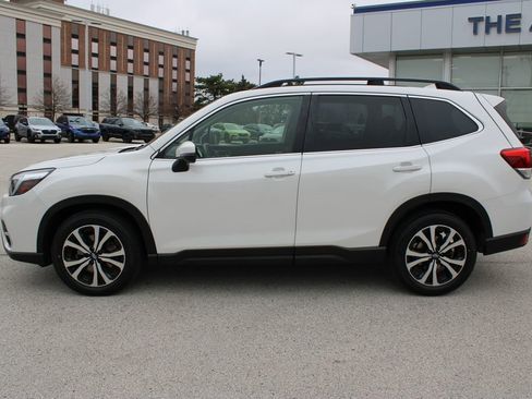 Used 2021 Subaru Forester Limited w/ Popular Package #3 image 8