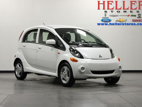 Used 2012 Mitsubishi i ES RWD image 1
