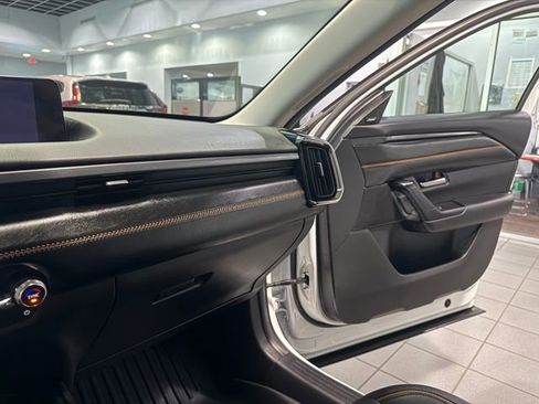 Used 2024 MAZDA CX-50 AWD 2.5 S w/ Cargo Package image 25