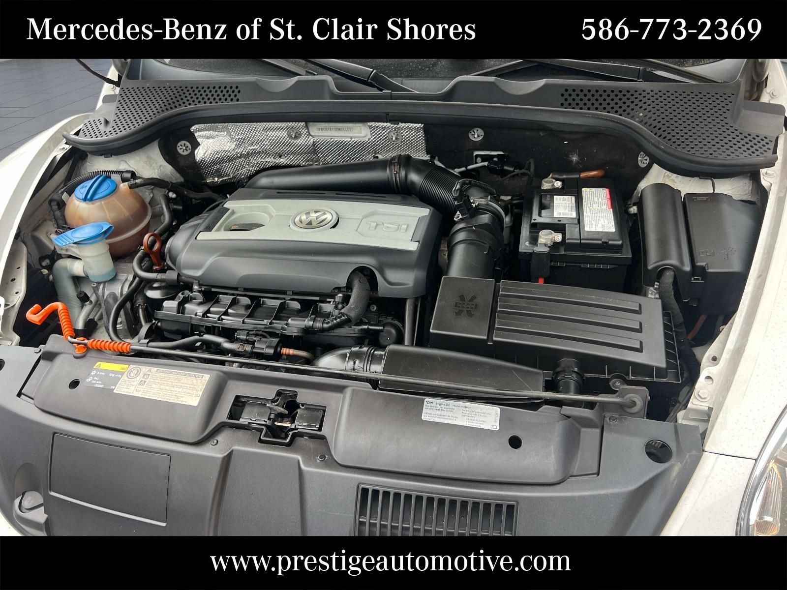 Used 2013 Volkswagen Beetle 2.0T FWD image 12