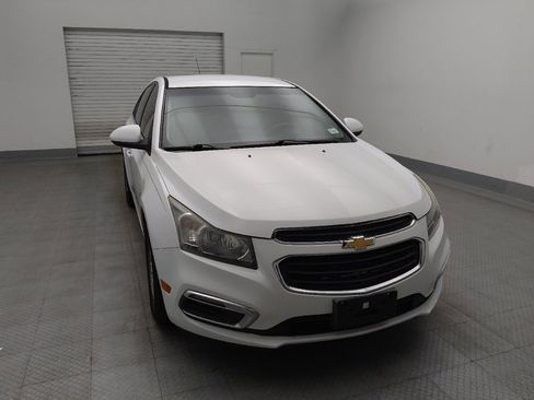 Used 2016 Chevrolet Cruze LT w/ Enhanced Safety Package FWD image 14