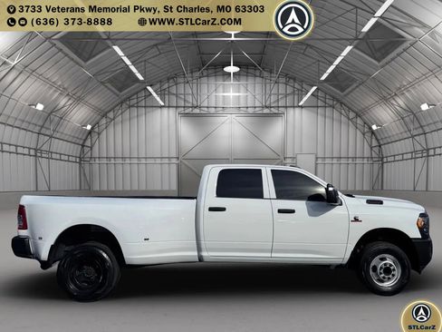 Used 2024 RAM 3500 Tradesman image 2