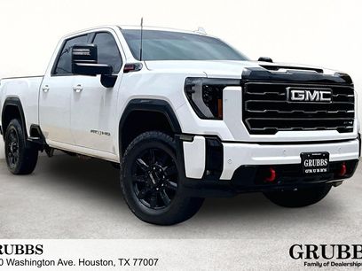 Used 2025 GMC Sierra 2500 AT4