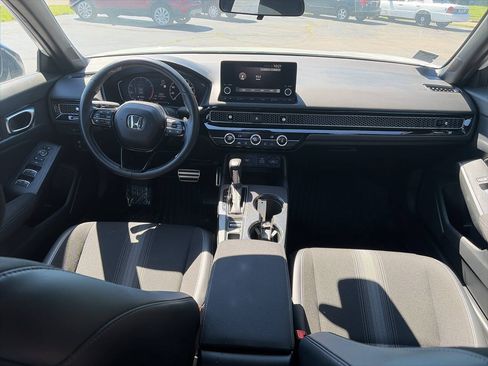 Used 2023 Honda Civic Sport image 10