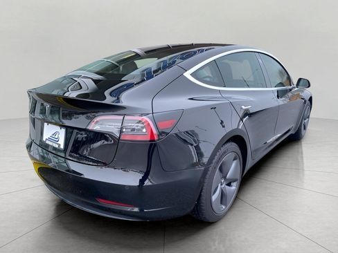 Used 2018 Tesla Model 3 Long Range RWD image 6
