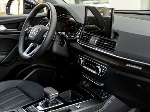 Used 2023 Audi Q5 2.0T Premium Plus w/ Premium Plus Package AWD/4WD image 42