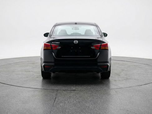 Used 2025 Nissan Altima 2.5 SV image 7