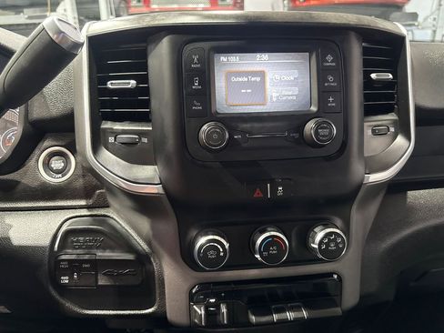 Used 2021 RAM 3500 Big Horn image 93