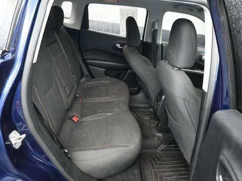 Used 2019 Jeep Compass Sport w/ Cold Weather Group image 7