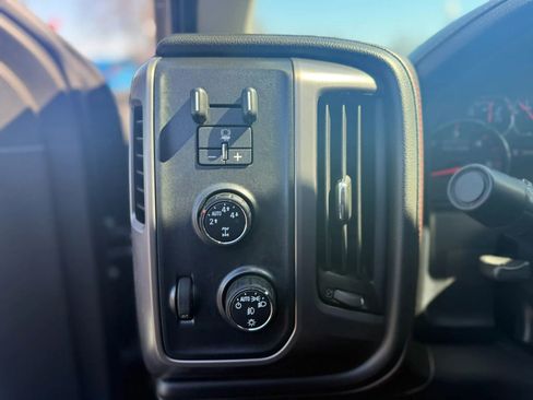 Used 2016 GMC Sierra 1500 SLT w/ All-Terrain Package image 18