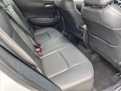 Used 2023 Toyota Corolla Cross XLE AWD/4WD image 18