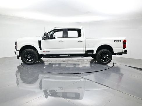 New 2026 Ford F250 Lariat w/ Black Appearance Package AWD/4WD image 8