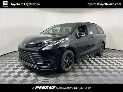 New 2026 Toyota Sienna XLE Woodland Edition AWD/4WD image 1