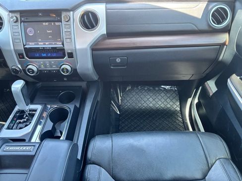 Used 2018 Toyota Tundra Limited w/ Limited Premium Package AWD/4WD image 14