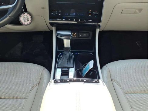 Used 2022 Hyundai Tucson SEL w/ Convenience + Premium Package FWD image 10