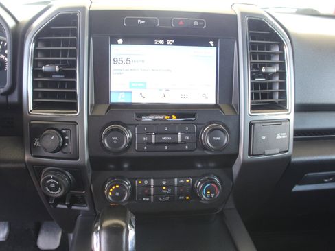 Used 2019 Ford F150 XLT w/ Equipment Group 302A Luxury image 41