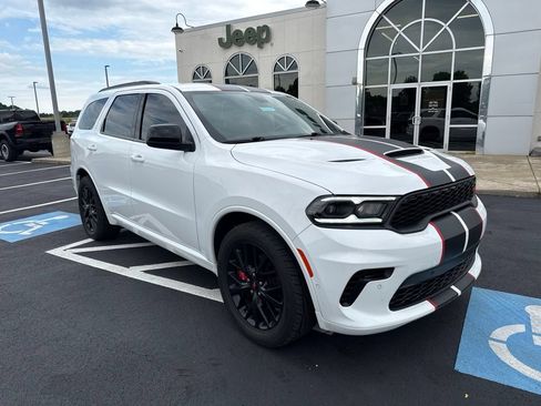 Used 2023 Dodge Durango R/T w/ Blacktop Package AWD/4WD image 1