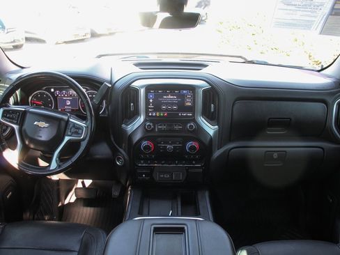 Used 2020 Chevrolet Silverado 2500 LTZ w/ LTZ Premium Package image 25