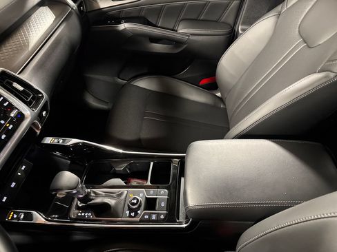 Certified 2023 Kia Sorento SX AWD/4WD image 27