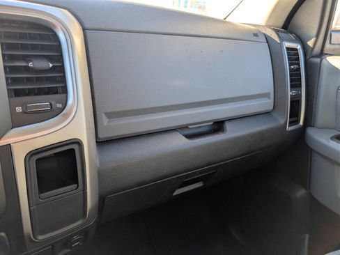 Used 2014 RAM 2500 SLT image 28