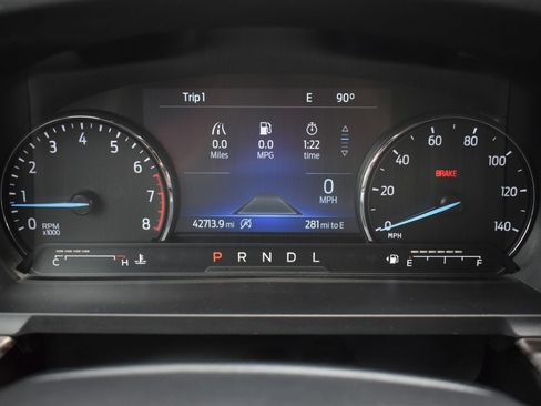 Used 2023 Ford Explorer Limited AWD/4WD image 33
