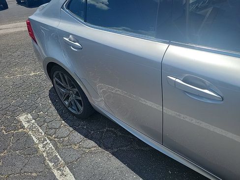 Used 2019 Lexus IS 300 F Sport w/ F Sport Package RWD image 10