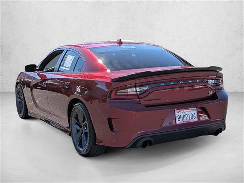 Used 2019 Dodge Charger Scat Pack RWD image 8